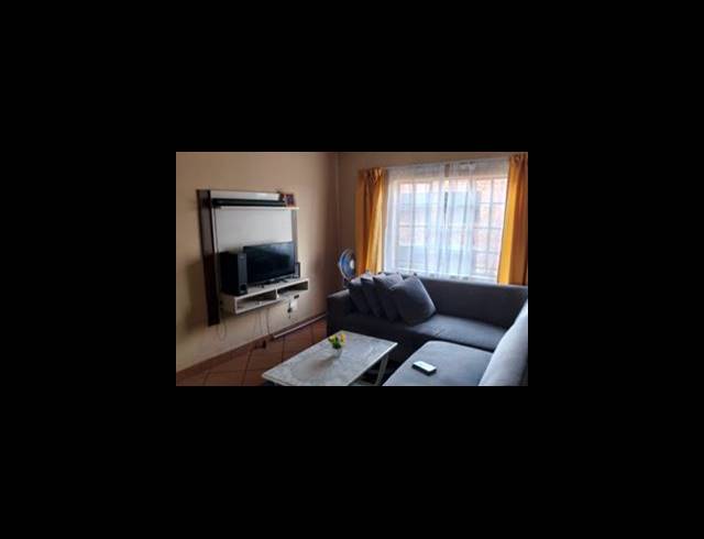 2 BEDROOM APARTMENT SOLD IN CLARINA